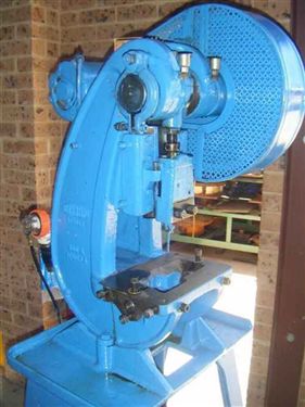 John Heine 200A Series 4 John Heine 200A Series 4